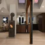 Apartmán Penthouse With Roof Terrace By The Royal Park, Sauna, 3 Bath