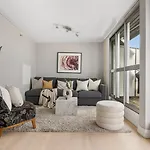 Penthouse With Roof Terrace By The Royal Park, Sauna, 3 Bath