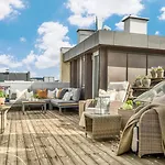 Penthouse With Roof Terrace By The Royal Park, Sauna, 3 Bath Appartement *