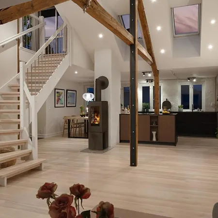 Penthouse With Roof Terrace By The Royal Park, Sauna, 3 Bath Apartment *