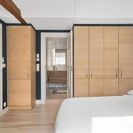 Penthouse With Roof Terrace By The Royal Park, Sauna, 3 Bath Oslo