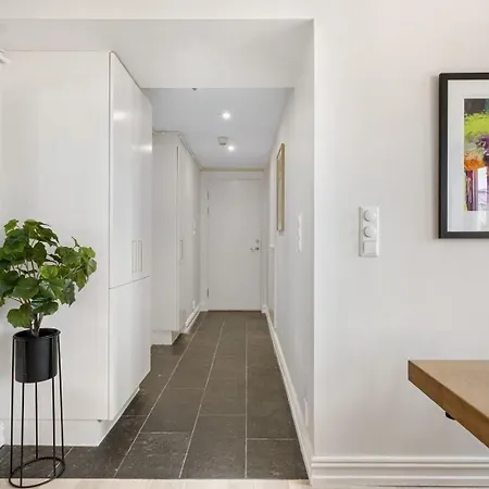 Penthouse With Roof Terrace By The Royal Park, Sauna, 3 Bath * Oslo